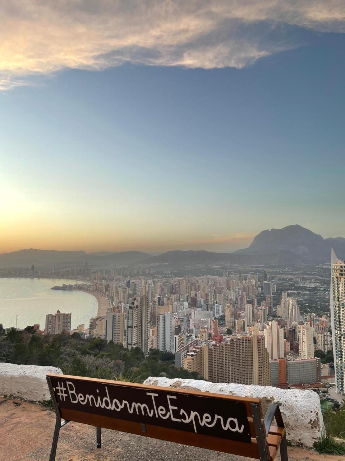 Apartamento Exclusivo En La Playa 9 Бенидорм Экстерьер фото